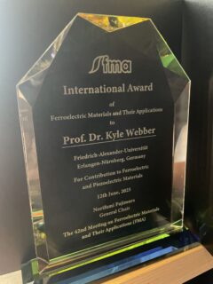Zum Artikel "Congratulations to Prof. Dr. Kyle G. Webber!"